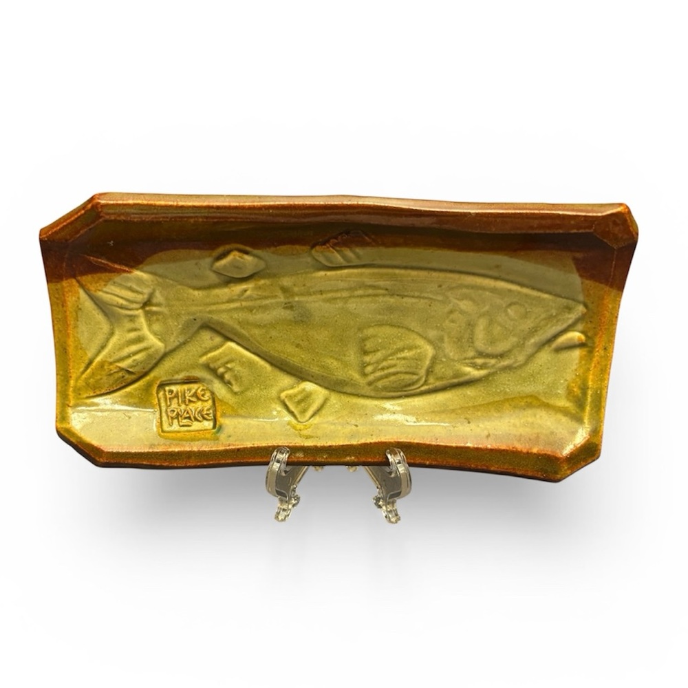 Pike Place handcrafted stoneware fish relief tray. Artist Lorna Smith signed